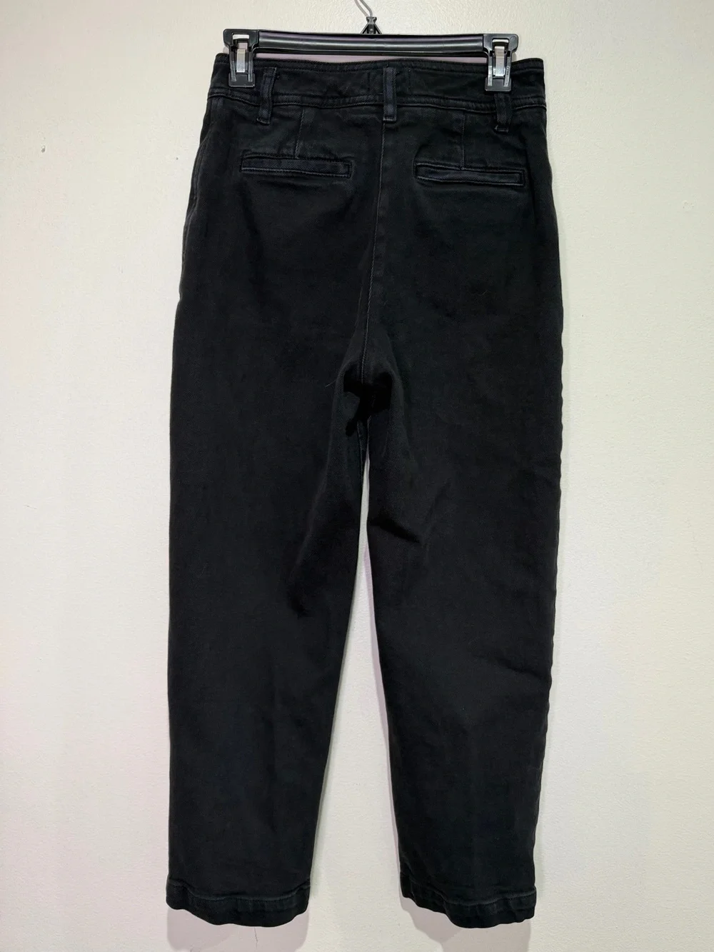Wilfred Free Aritzia Black Cropped Pants High Rise Tapered Ankle Size 4